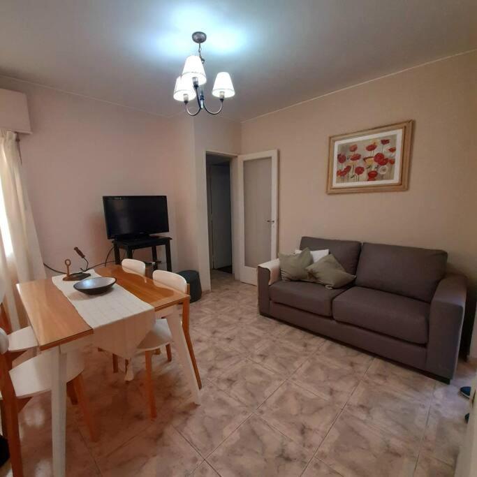 ¨Las Mayolicas¨ Hermoso Depto Con Patio Espanol Mendoza Exterior foto
